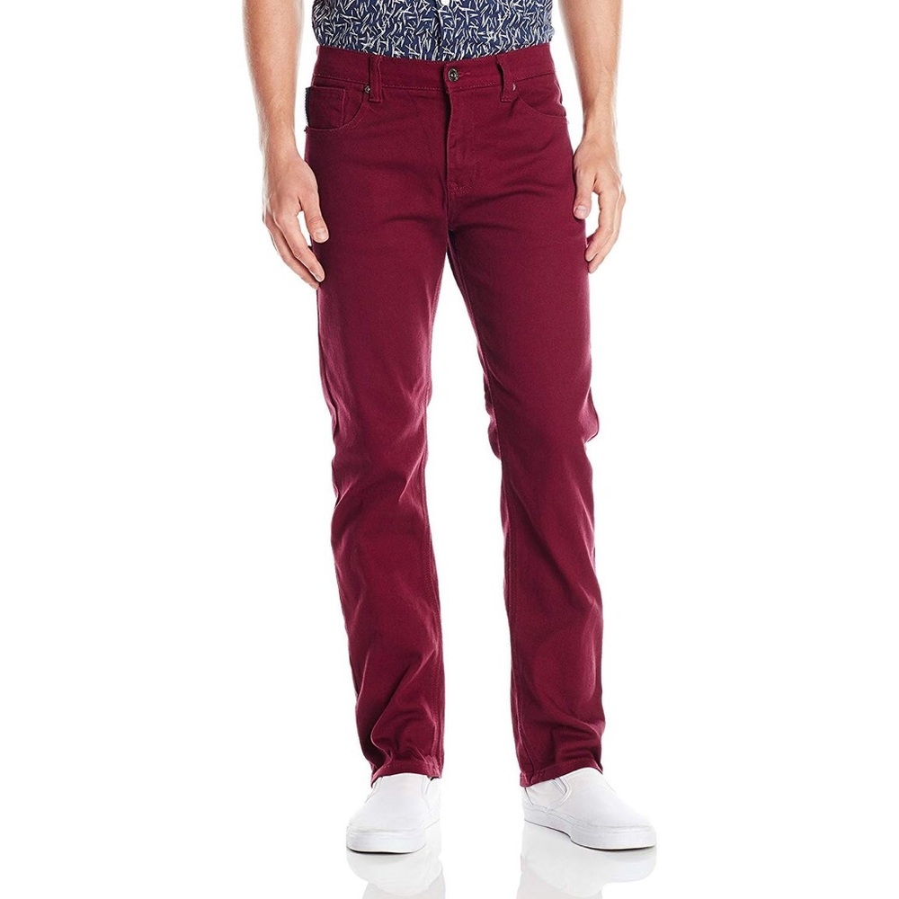 Burgundy men’s Size 32/32 pants by South Pole.
